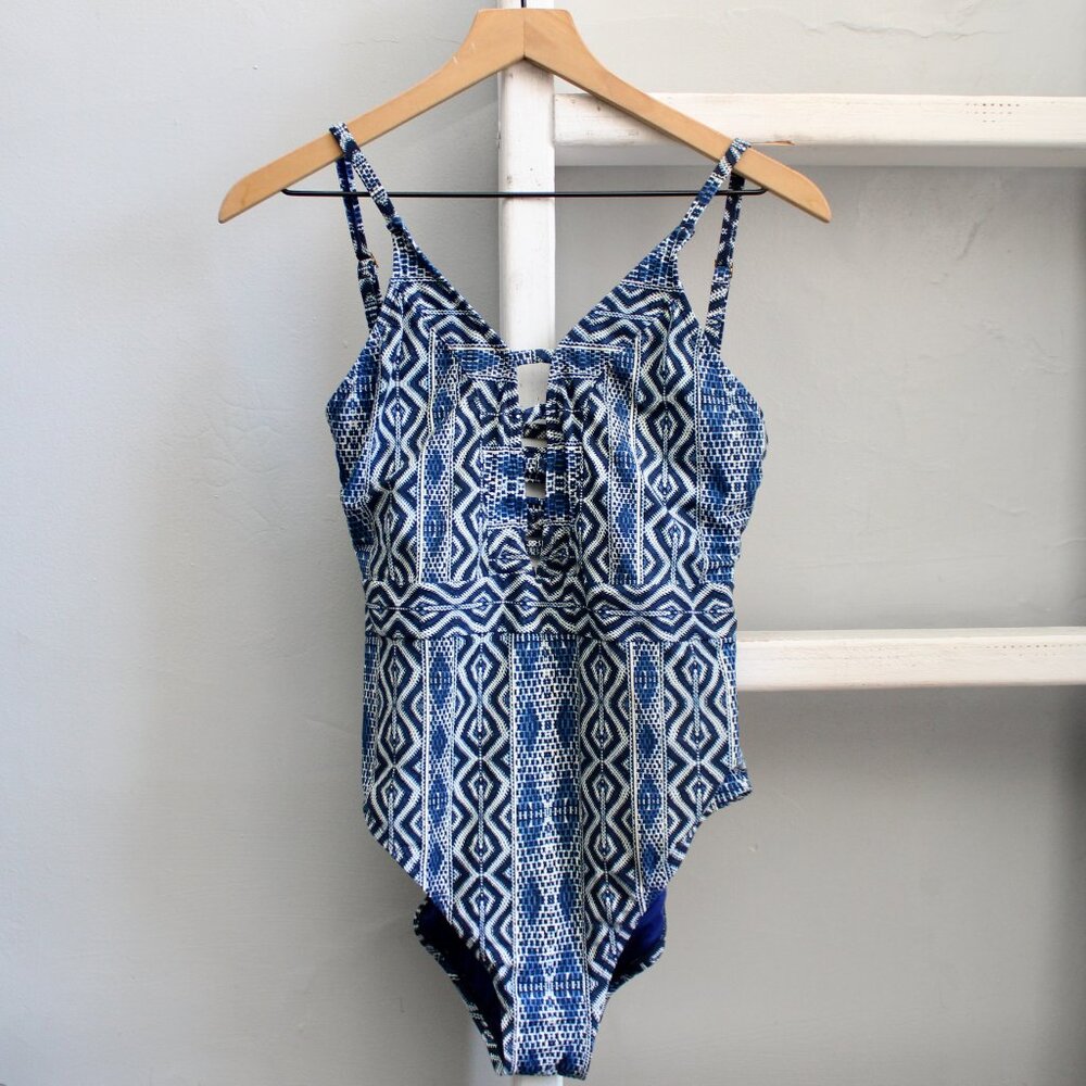 La Blanca Women's Blue Standard Keyhole Front Classic One Piece Swimsuit Size 10 - Picture 3 of 9